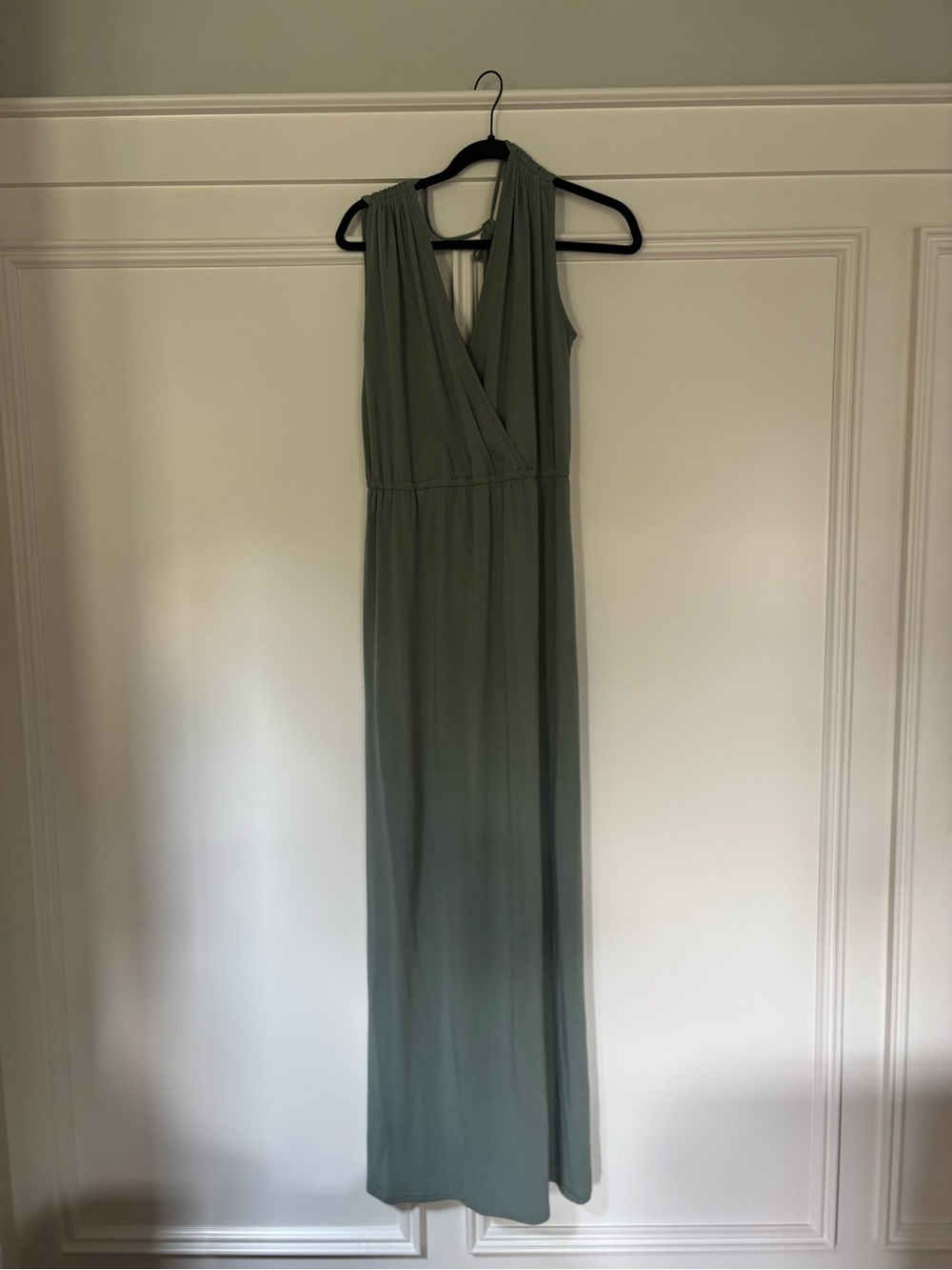 Sabine Olive Green Sleeveless Maxi Dress